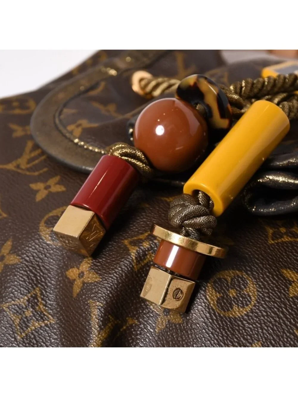 Louis Vuitton Monogram Kalahari PM Handbag Canvas Vachetta Leather Drawstring